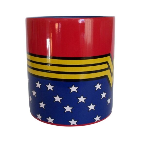 Wonder Woman 20 Oz Coffee Tea Mug - DC Comics - Red Blue Stars - Picture 2 of 5